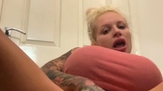 Amateur Blonde With BIG BOOBS Hot Free Cam Show