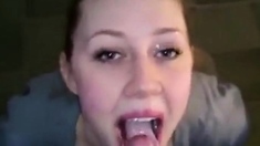 Deepthroat wet blowjob - Cumshot in the mouth